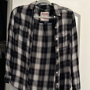 Mossimo Supply Co. Black and White Plaid Long Sleeve Top